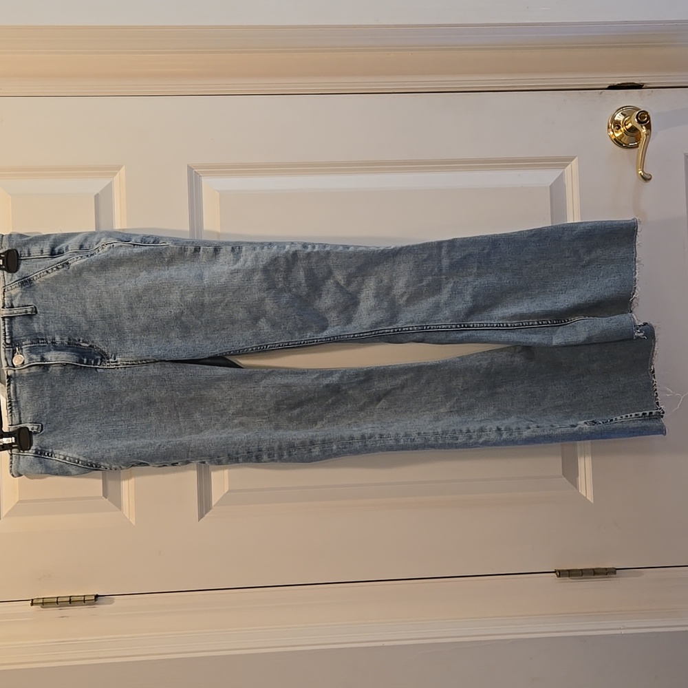 Free People We The Free Kick Flare Jeans 26 Light Blue Wash Denim Raw Hem Slits